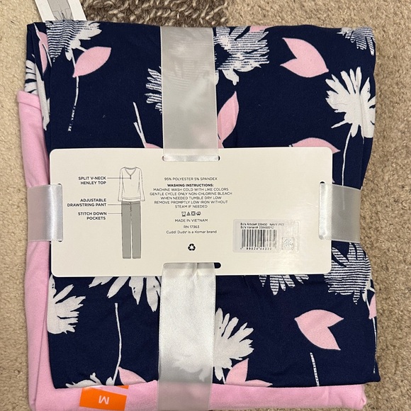 Cuddl Duds Pink Top and Navy Floral Pants Set - Picture 5 of 5